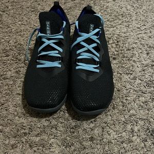 Under Armour TriBase Reign shoes